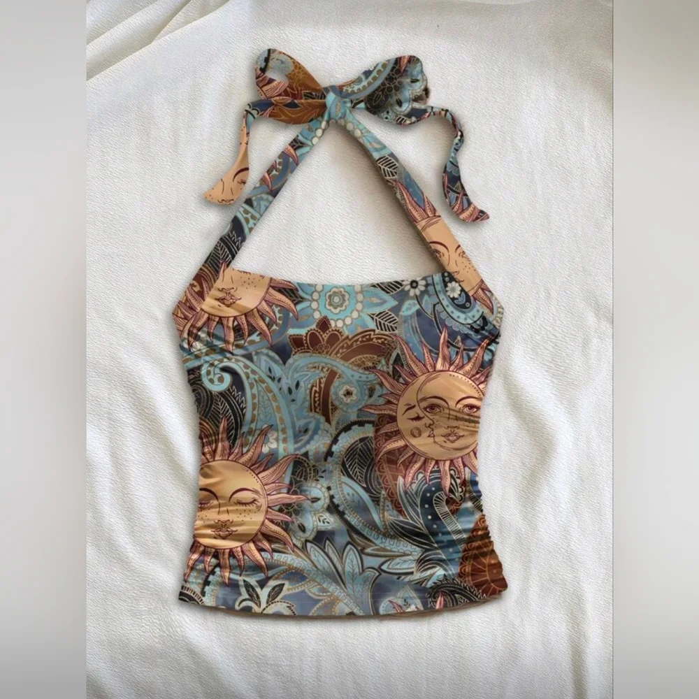 Soleia Halter Sun Pattern Knitted Textured Fitted Tank Top - Picture 5 of 5